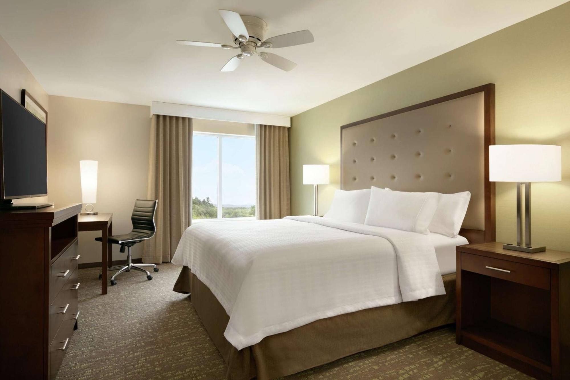 Homewood Suites By Hilton Hartford Manchester Exterior photo
